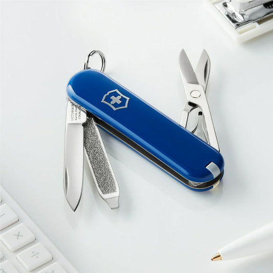 Victorinox Swiss Army Classic SD Multi-Tool Key-Ring Knife (58mm 2.25 Inches Closed) Blue Handle 0.6223.2-033-X1